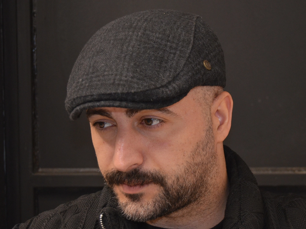 Pozze Kerem Kışlık Ekoseli Spor Kasket Antrasit