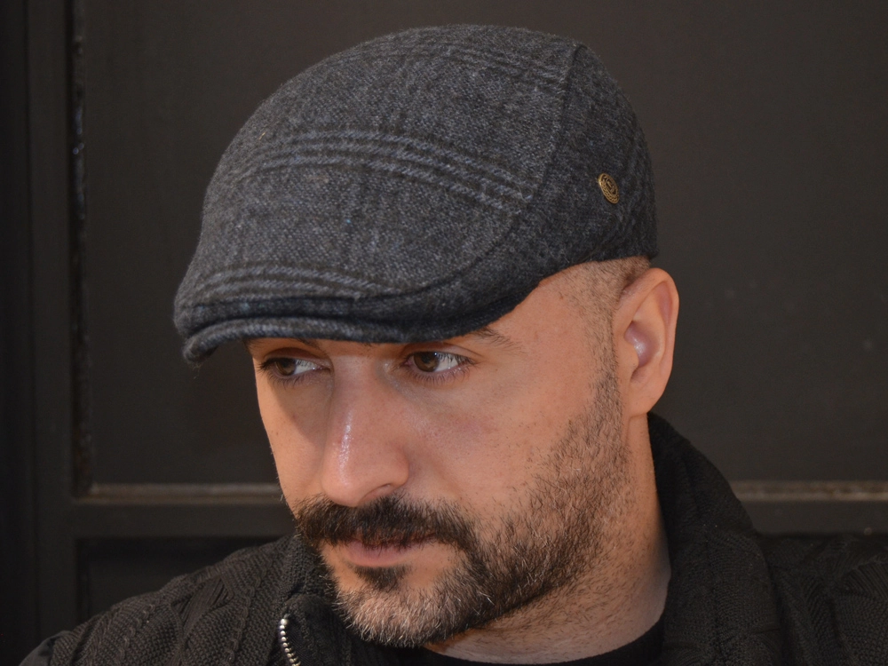 Pozze Kerem Kışlık Ekoseli Spor Kasket Lacivert